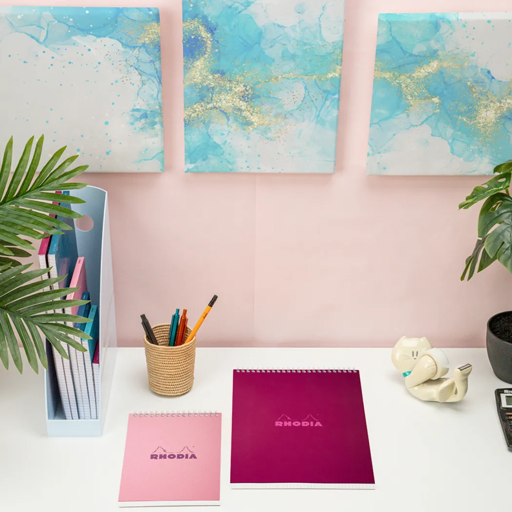 Classic Notepad Pink A4 Linjerad
