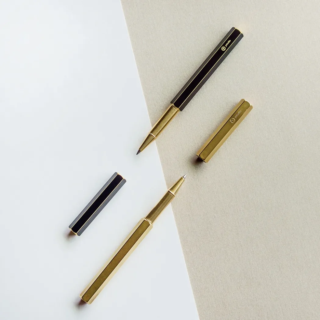 Classic Revolve Rollerball Black