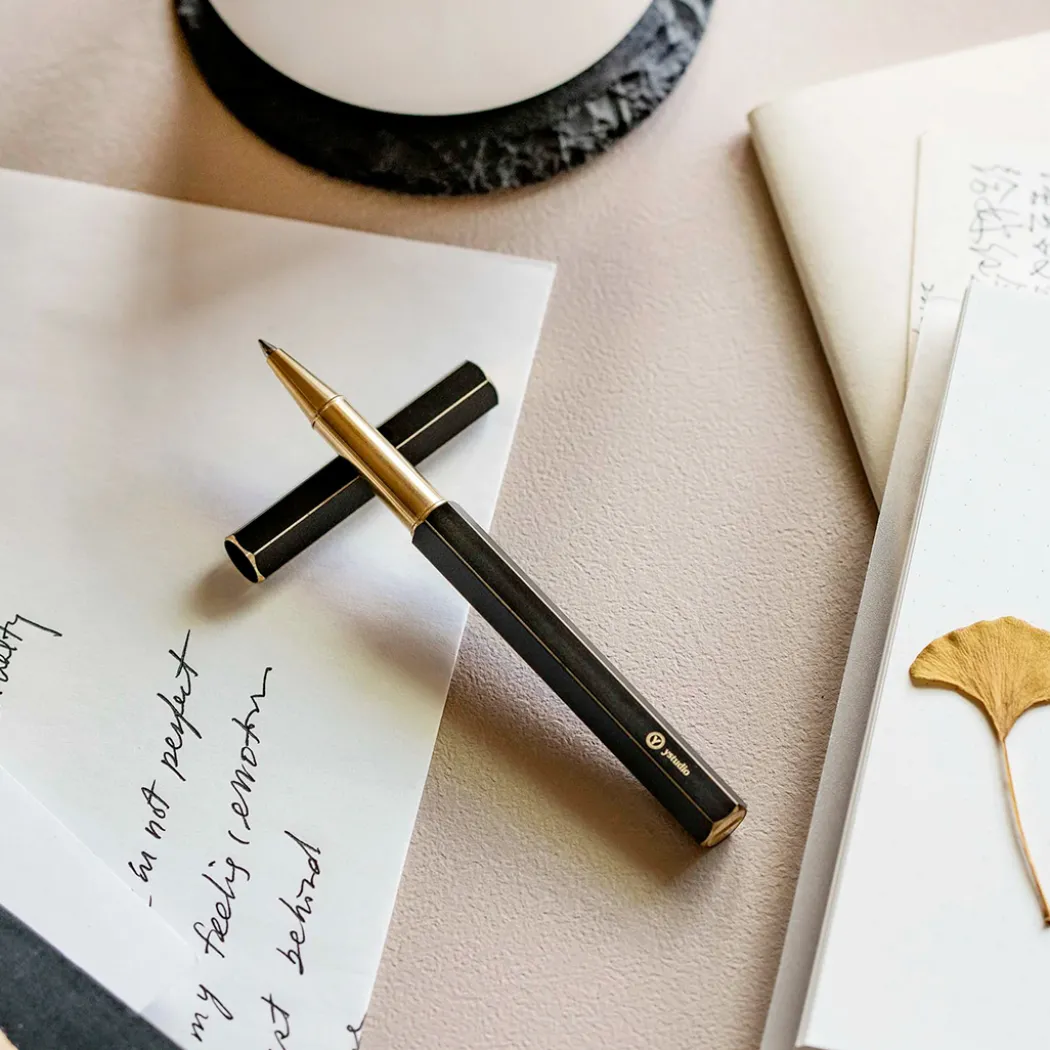 Classic Revolve Rollerball Black