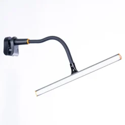 Easel Lamp Go
