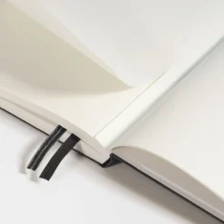 Notebook A5 Medium Olinjerad