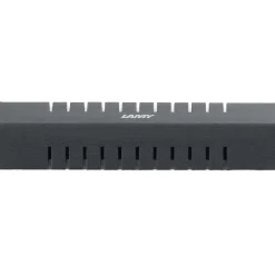 Noto Kulpenna All-Black