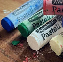 Soft Pastel Wooden Box 200-set
