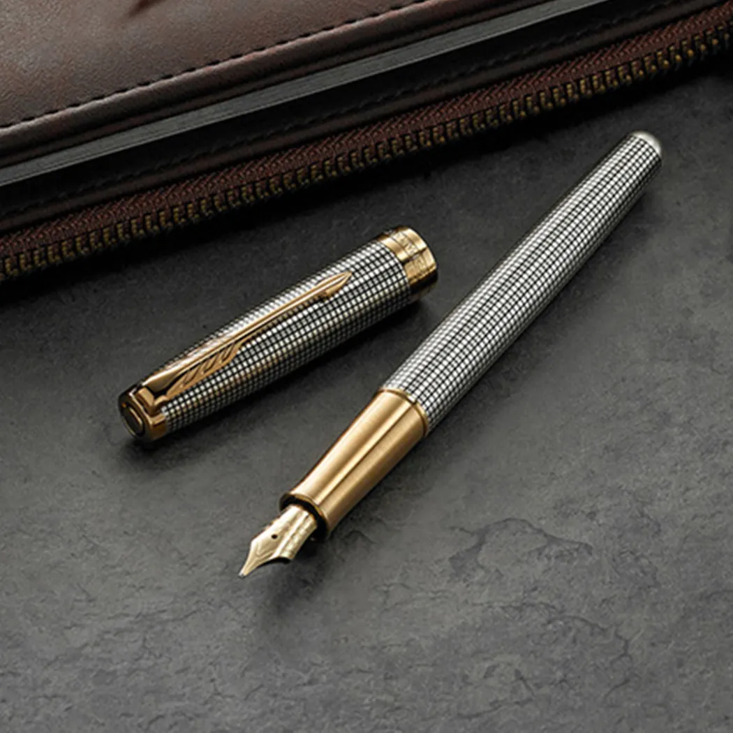 Sonnet Chiselled Silver Reservoar Fine