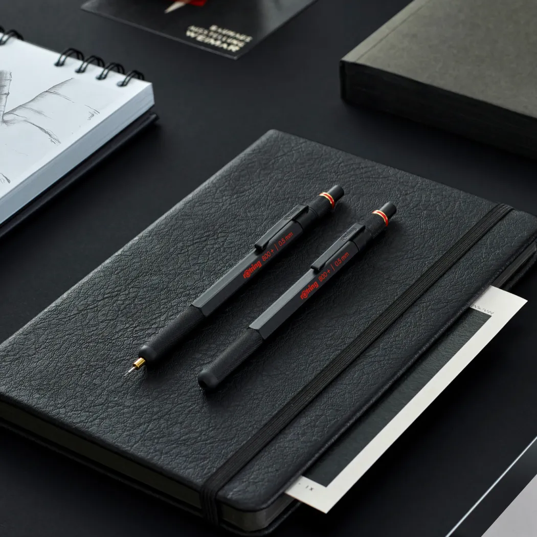 800+ Stiftpenna 0.7 Black