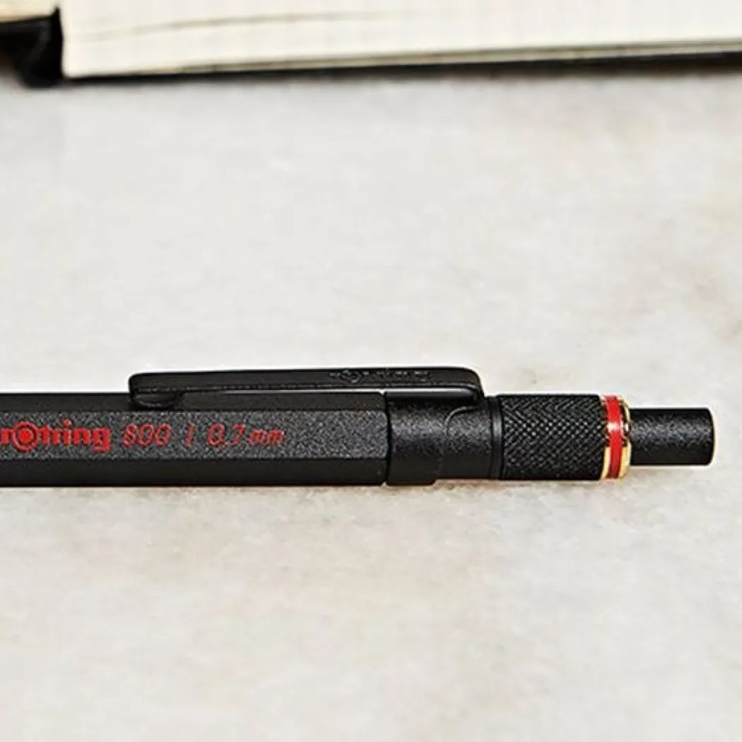 800 Stiftpenna 0,7 Svart