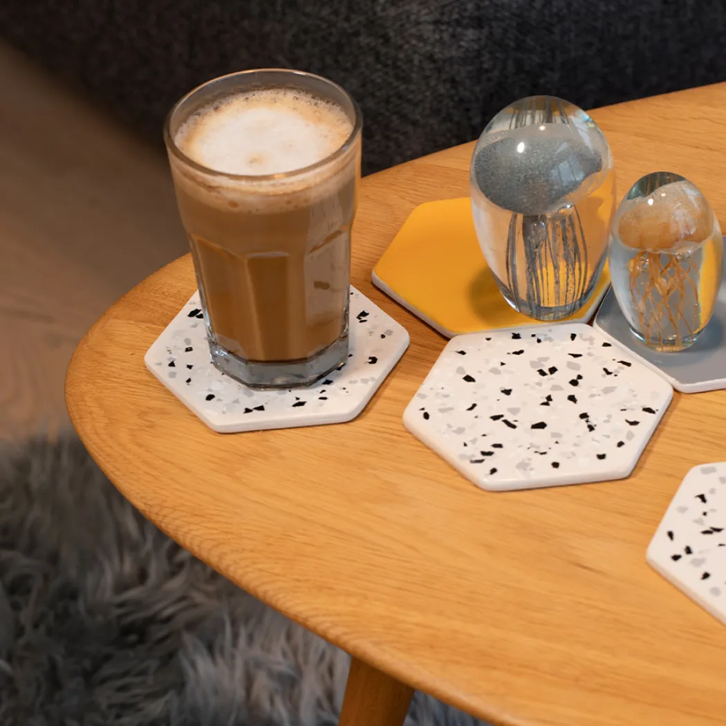 Terrazzo Flakes 90g Mörkgrå